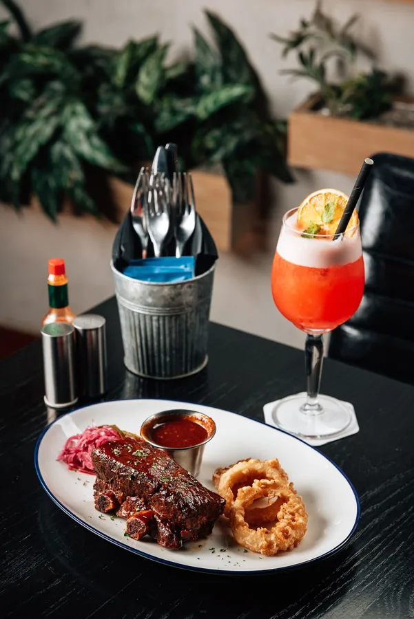 Dish, high key light. Food photography in Dubai by Artur Begel