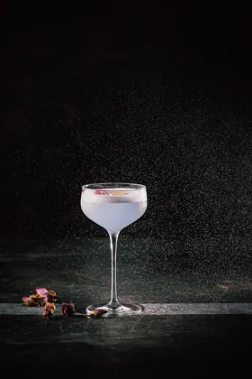 Drink, low key light. Food photography in Dubai by Artur Begel