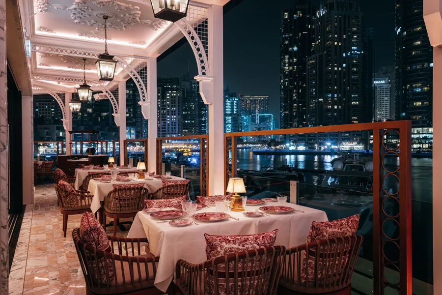 Interior. Food photography in Dubai by Artur Begel