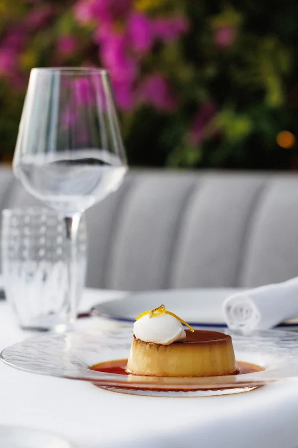Dish, high key light. Food photography in Dubai by Artur Begel
