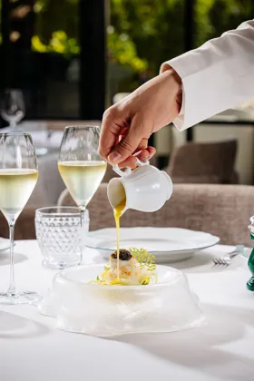 Dish, high key light. Food photography in Dubai by Artur Begel