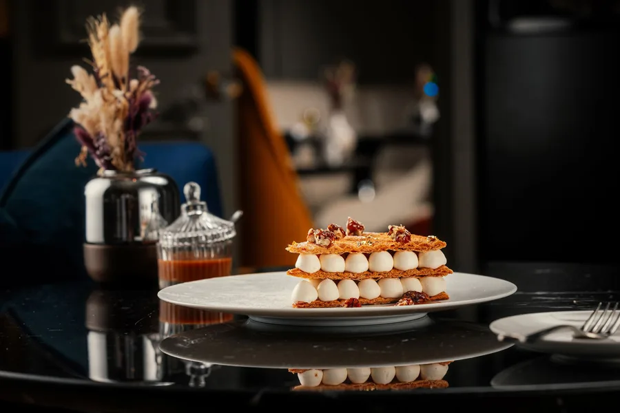 Dish, low key light. Food photography in Dubai by Artur Begel