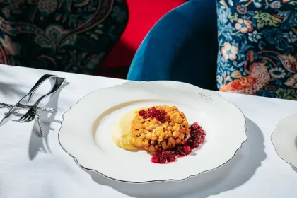 Dish, high key light. Food photography in Dubai by Artur Begel