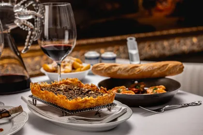 Dish, low key light. Food photography in Dubai by Artur Begel