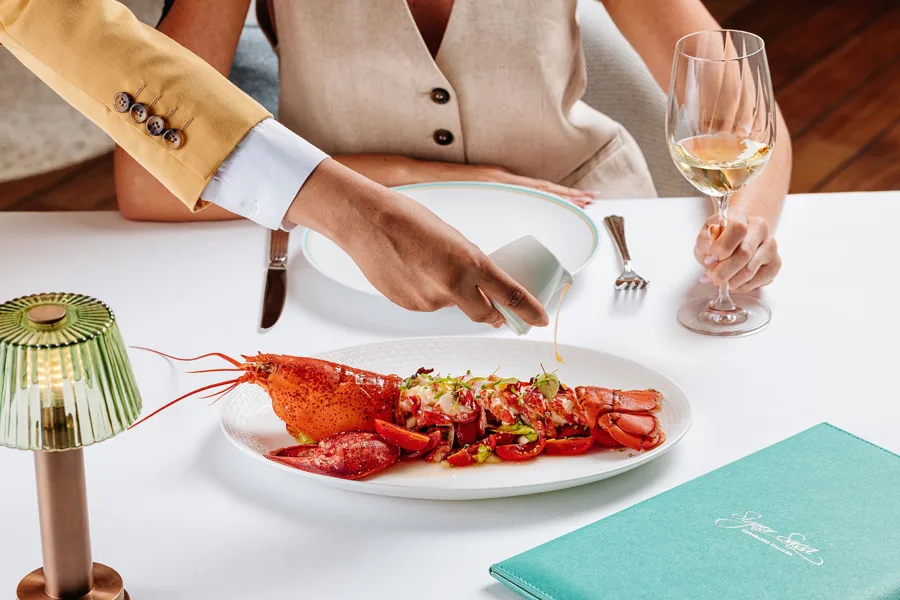 Dish, high key light. Food photography in Dubai by Artur Begel