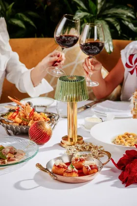 Dish, high key light. Food photography in Dubai by Artur Begel