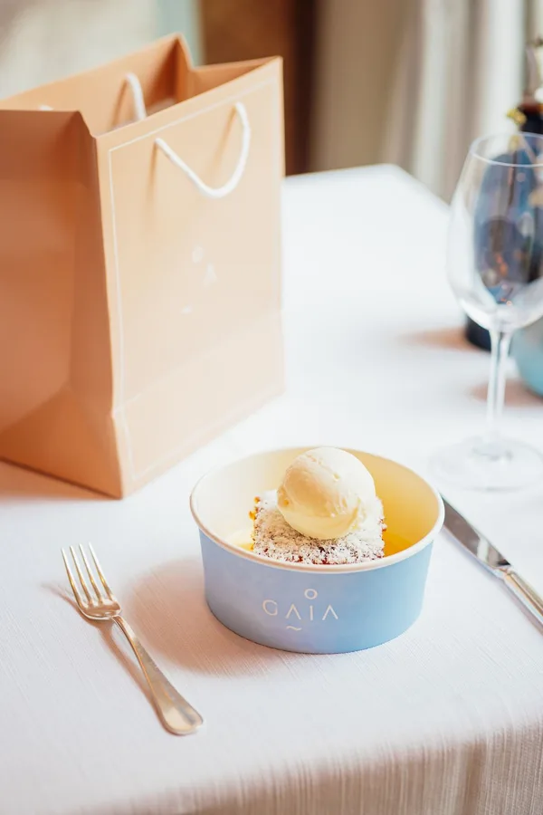 Dish, high key light. Food photography in Dubai by Artur Begel