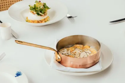 Dish, high key light. Food photography in Dubai by Artur Begel