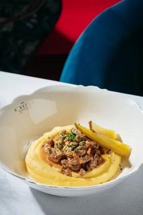 Dish, high key light. Food photography in Dubai by Artur Begel