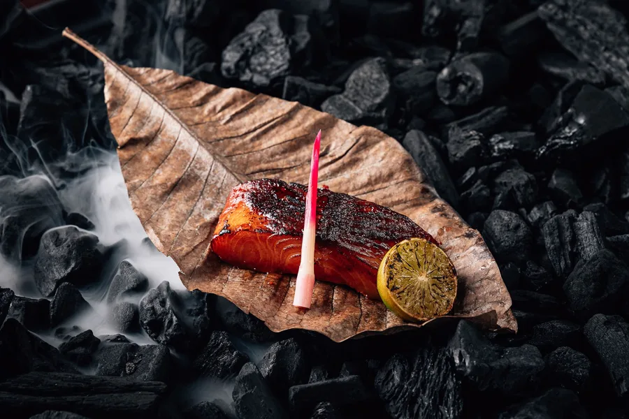 Dish, low key light. Food photography in Dubai by Artur Begel
