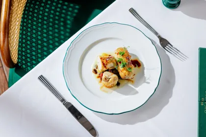 Dish, high key light. Food photography in Dubai by Artur Begel