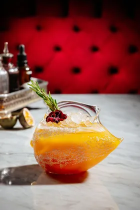 Drink, low key light. Food photography in Dubai by Artur Begel