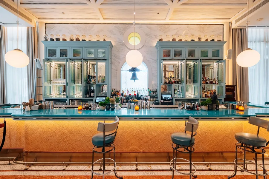 Interior, high key light. Food photography in Dubai by Artur Begel