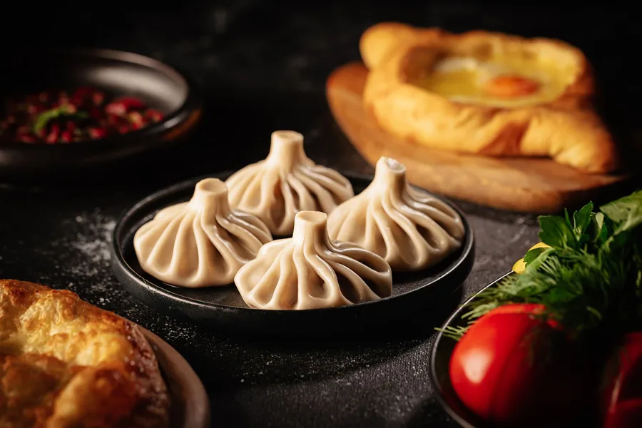 Dish, low key light. Food photography in Dubai by Artur Begel
