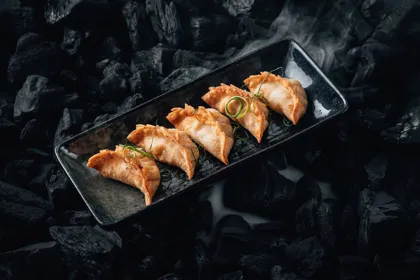 Dish, low key light. Food photography in Dubai by Artur Begel