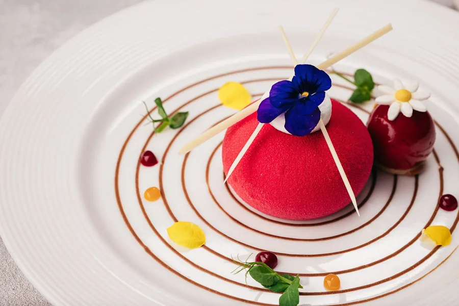 Dish, high key light. Food photography in Dubai by Artur Begel