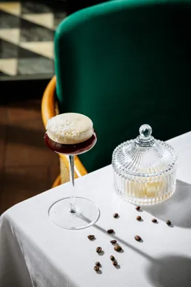 Drink, high key light. Food photography in Dubai by Artur Begel