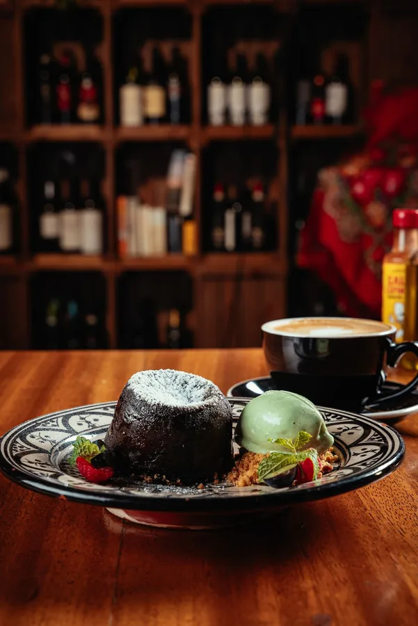 Dish, low key light. Food photography in Dubai by Artur Begel
