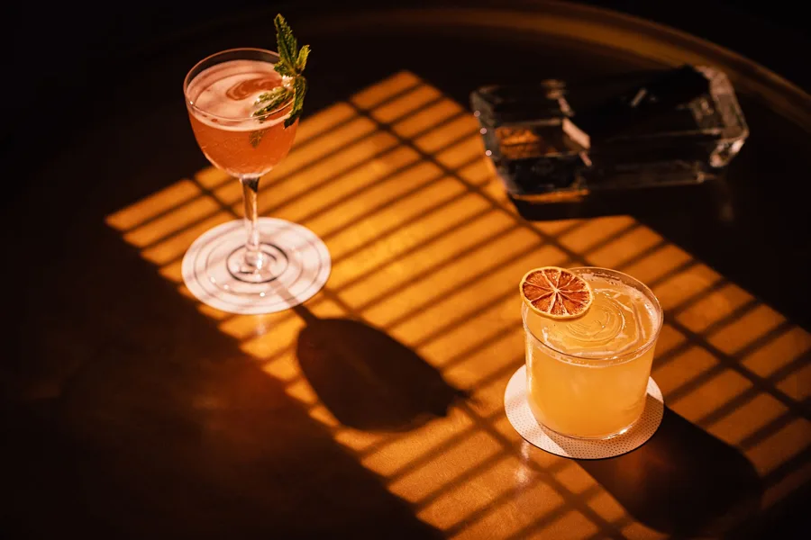 Drink, low key light. Food photography in Dubai by Artur Begel
