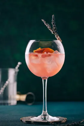 Drink. Food photography in Dubai by Artur Begel