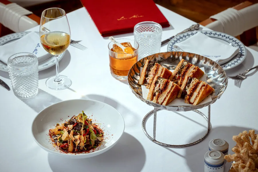 Dish, high key light. Food photography in Dubai by Artur Begel