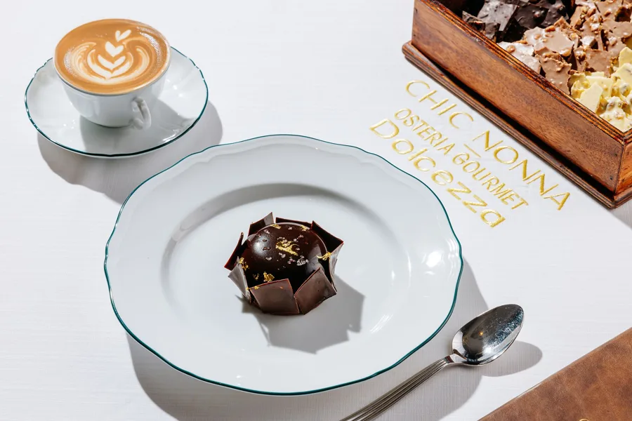 Dish, high key light. Food photography in Dubai by Artur Begel