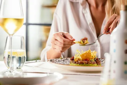 Dish, high key light. Food photography in Dubai by Artur Begel