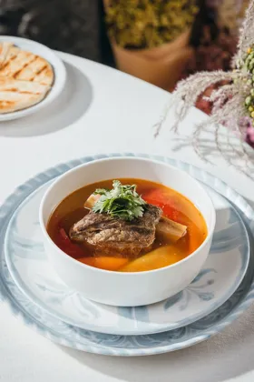 Dish, high key light. Food photography in Dubai by Artur Begel