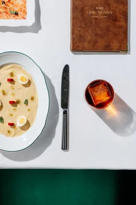 Dish, high key light. Food photography in Dubai by Artur Begel