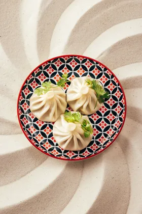 Dish, high key light. Food photography in Dubai by Artur Begel
