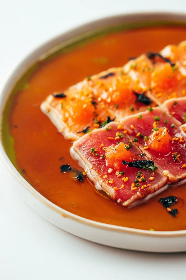 Dish, high key light. Food photography in Dubai by Artur Begel