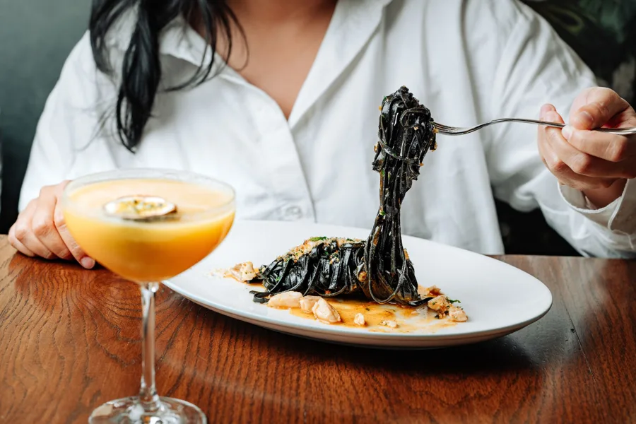 Dish, low key light. Food photography in Dubai by Artur Begel