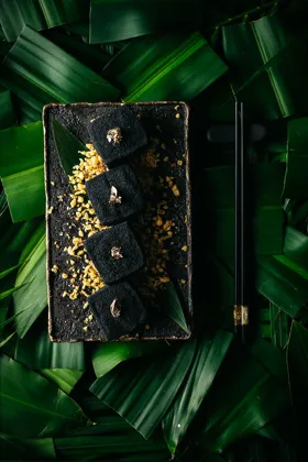 Dish, low key light. Food photography in Dubai by Artur Begel
