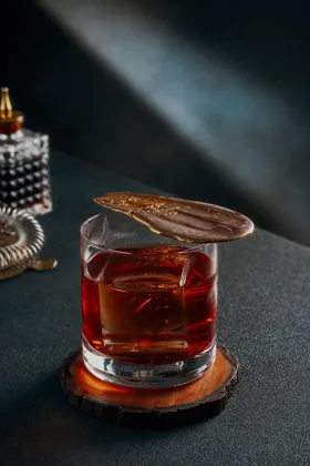Drink, low key light. Food photography in Dubai by Artur Begel