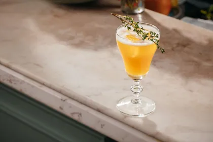 Drink at Isola, editorial light. Food photography in Dubai by Artur Begel