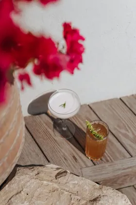Drink at Sirene by Gaia, editorial light. Food photography in Dubai by Artur Begel