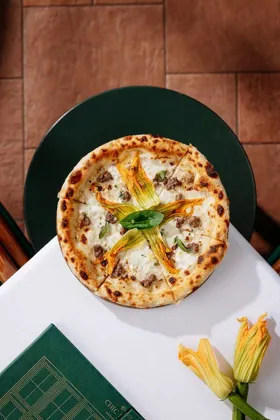 Dish at Chic Nonna, hard flash light. Food photography in Dubai by Artur Begel