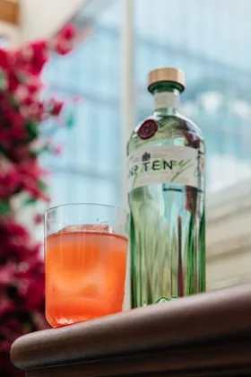 Drink at GAIA, editorial light. Food photography in Dubai by Artur Begel