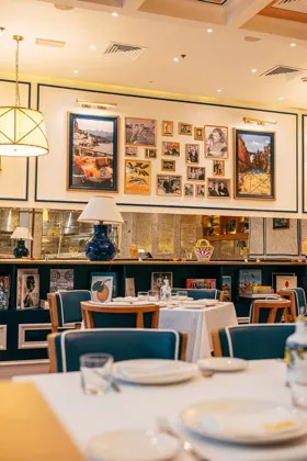 Interior of Scalini, editorial light. Food photography in Dubai by Artur Begel