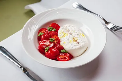 Dish at GAIA, high key light. Food photography in Dubai by Artur Begel