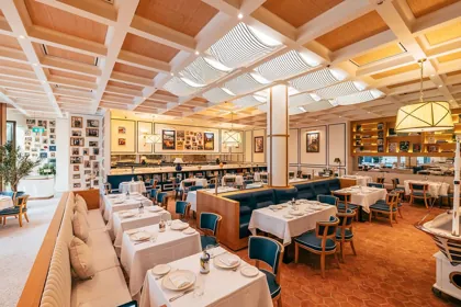 Interior of Scalini, editorial light. Food photography in Dubai by Artur Begel