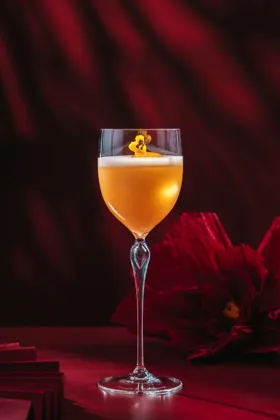 Drink at YU, low key light. Food photography in Dubai by Artur Begel