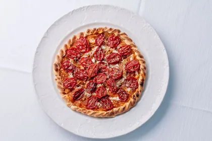 Dish at GAIA, high key light. Food photography in Dubai by Artur Begel