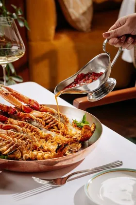 Dish at Signor Sassi, hard flash light. Food photography in Dubai by Artur Begel