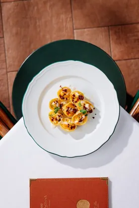 Dish at Chic Nonna, hard flash light. Food photography in Dubai by Artur Begel