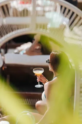 Drink at Sirene by Gaia, editorial light. Food photography in Dubai by Artur Begel