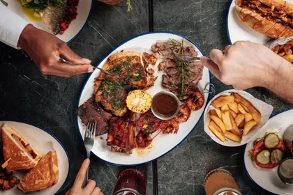Dish at Joe's Backyard, hard flash light. Food photography in Dubai by Artur Begel