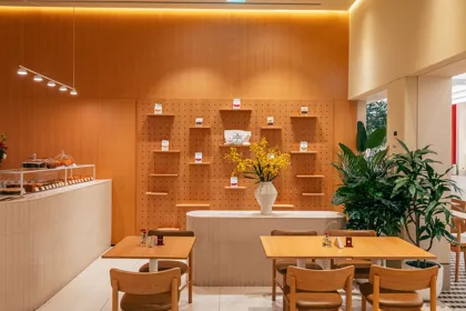 Interior of Joud Coffee, editorial light. Food photography in Dubai by Artur Begel