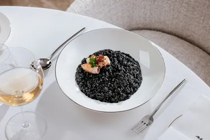 Dish at La Famiglia restaurant, high key light. Food photography in Dubai by Artur Begel