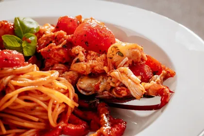Dish at La Famiglia restaurant, hard flash light. Food photography in Dubai by Artur Begel